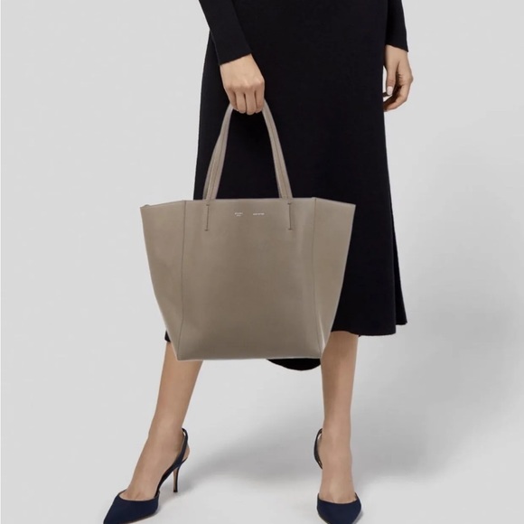 CELINE Cabas Phantom Small Tote - Picture 2 of 13